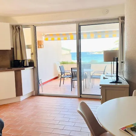 Terrasse Avec Superbe Vue & Pieds Dans L'eau Сasa de vacaciones